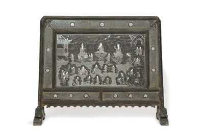 元~明初 黒漆嵌螺鈿 三尊十六羅漢紋 座屏