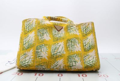 439-03366 ＰＲＡＤＡ トートバッグ