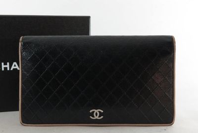 440-03330 ＣＨＡＮＥＬ 財布