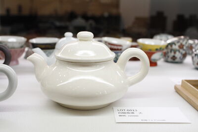 L6013　白磁 急須 大