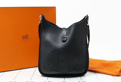 440-02400 ＨＥＲＭＥＳ ショルダーバッグ