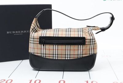 440-00007 ＢＵＲＢＥＲＲＹ ショルダーバッグ