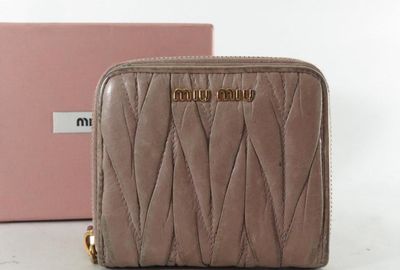 439-04399 ｍｉｕ　ｍｉｕ 財布