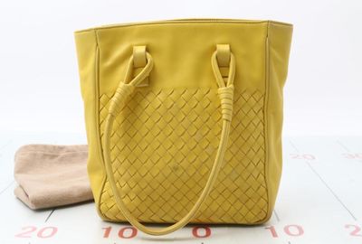 440-02169 Ｂｏｔｔｅｇａ　Ｖｅｎｅｔａ トートバッグ