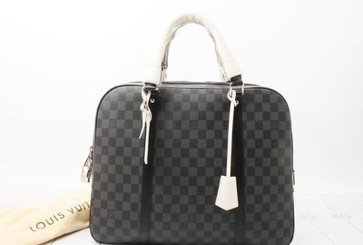 440-05317 ＬＯＵＩＳ　ＶＵＩＴＴＯＮ ビジネスバッグ