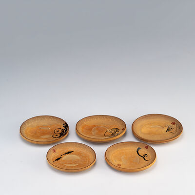 春挙墨絵入竹茶托5点　（共箱）