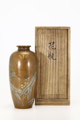 萩谷勝平作 金銀象嵌花瓶（木箱）