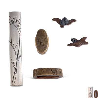 篤興等在銘　竹雀図金具揃　特別保存刀装具鑑定書付（木箱）