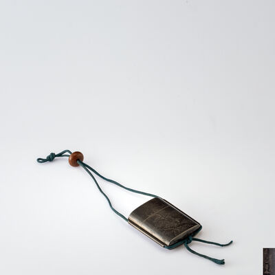 後藤一乗刻　銀製印籠　法橋一乗銘（袋付箱付）