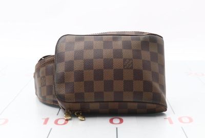440-03136 ＬＯＵＩＳ　ＶＵＩＴＴＯＮ ショルダーバッグ