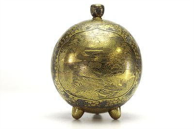 京都駒井製 金布目象嵌真丸形三足香炉