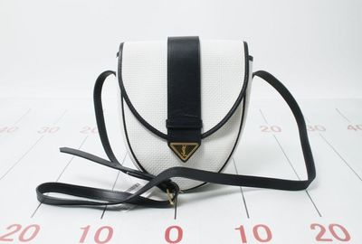 440-04413 Ｙｖｅｓ　Ｓａｉｎｔ　Ｌａｕｒｅｎｔ ショルダーバッグ
