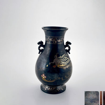 李王家美術工場 「美」鳳凰天女象嵌 青銅花瓶 台付 （共箱）