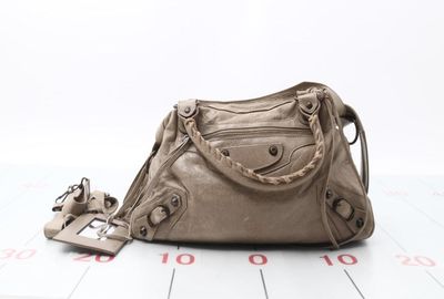 440-00455 Ｂａｌｅｎｃｉａｇａ ハンドバッグ