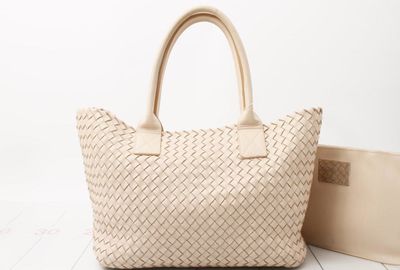 440-04838 Ｂｏｔｔｅｇａ　Ｖｅｎｅｔａ トートバッグ