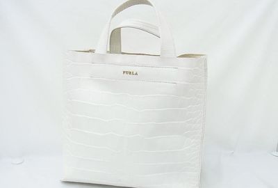 440-00143 ＦＵＲＬＡ ハンドバッグ