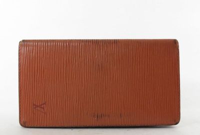 439-03243 ＬＯＵＩＳ　ＶＵＩＴＴＯＮ 財布