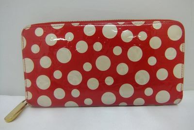 440-01695 ＬＯＵＩＳ　ＶＵＩＴＴＯＮ 財布