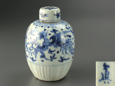 【雅】煎茶道具 道八製 時代古染付茶入 茶心壷 箱付 AT655