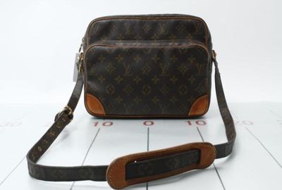 440-05388 ＬＯＵＩＳ　ＶＵＩＴＴＯＮ ショルダーバッグ