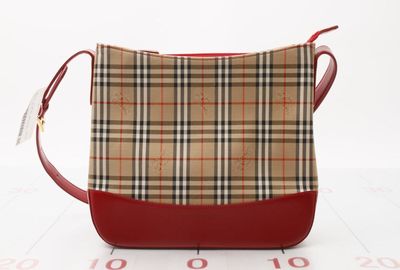 440-02544 ＢＵＲＢＥＲＲＹ ショルダーバッグ