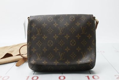 440-04070 ＬＯＵＩＳ　ＶＵＩＴＴＯＮ ショルダーバッグ