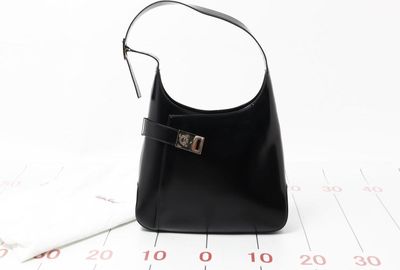 440-00569 Ｆｅｒｒａｇａｍｏ ショルダーバッグ