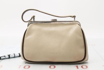 439-06247 ＦＵＲＬＡ ハンドバッグ