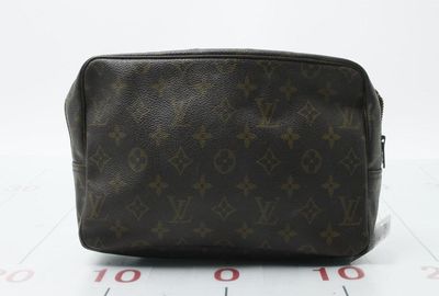 439-02849 ＬＯＵＩＳ　ＶＵＩＴＴＯＮ セカンドバッグ