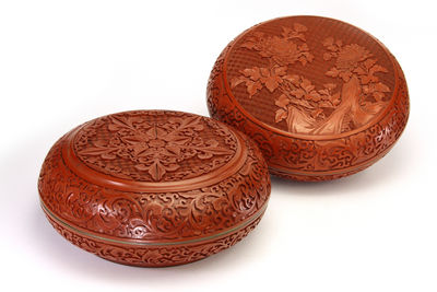 吉祥花草文 雕漆 銘品盒2件