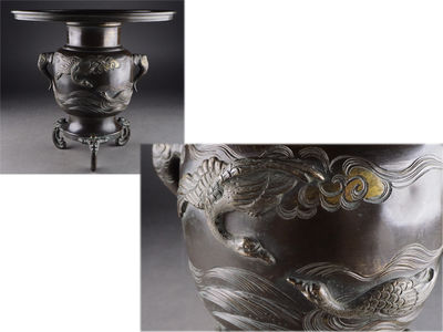 【夢工房】　時代宣徳銅波鶴盛岡図雲耳獣三足花器箱入　3.4kg 丑-2