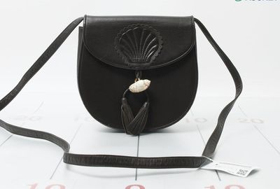 440-04032 Ｙｖｅｓ　Ｓａｉｎｔ　Ｌａｕｒｅｎｔ ショルダーバッグ