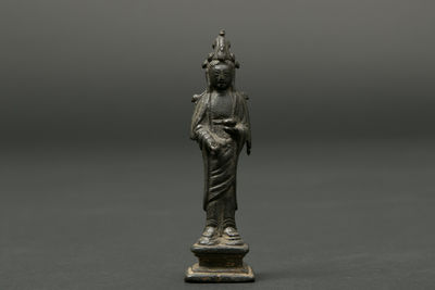 遼 青銅鎏金観音立像