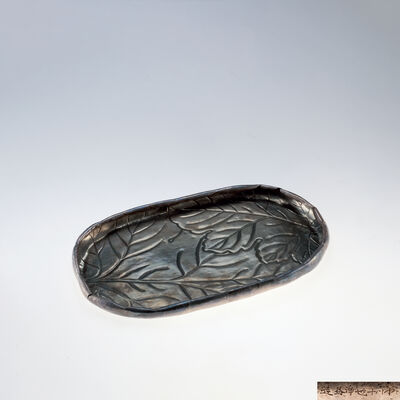 十世中川浄益造　南鐐重菊文煎茶盆（二重共箱）