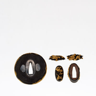 後藤　魚子地金無垢貼龍紋刀装具一式