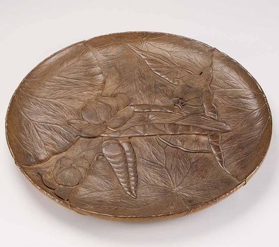 2311 木刻荷叶纹香盘