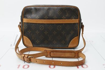 440-03694 ＬＯＵＩＳ　ＶＵＩＴＴＯＮ ショルダーバッグ