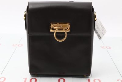 440-02575 Ｆｅｒｒａｇａｍｏ ショルダーバッグ