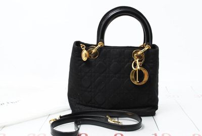 440-03998 Ｃｈｒｉｓｔｉａｎ　Ｄｉｏｒ ハンドバッグ