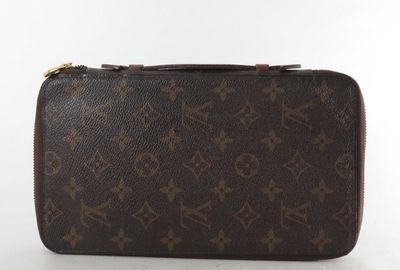 440-03120 ＬＯＵＩＳ　ＶＵＩＴＴＯＮ ケース