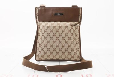 440-00905 Ｇｕｃｃｉ ショルダーバッグ