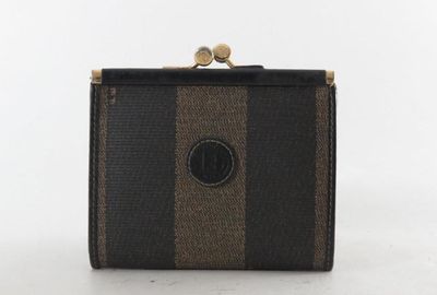 440-01422 ＦＥＮＤＩ コインケース